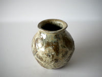 Takashi Kimura [107. Small White Glaze Kiln-Transformed Jar]