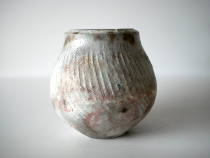 Kimura Takashi [113. White Glaze Kiln-Transformed Vase]