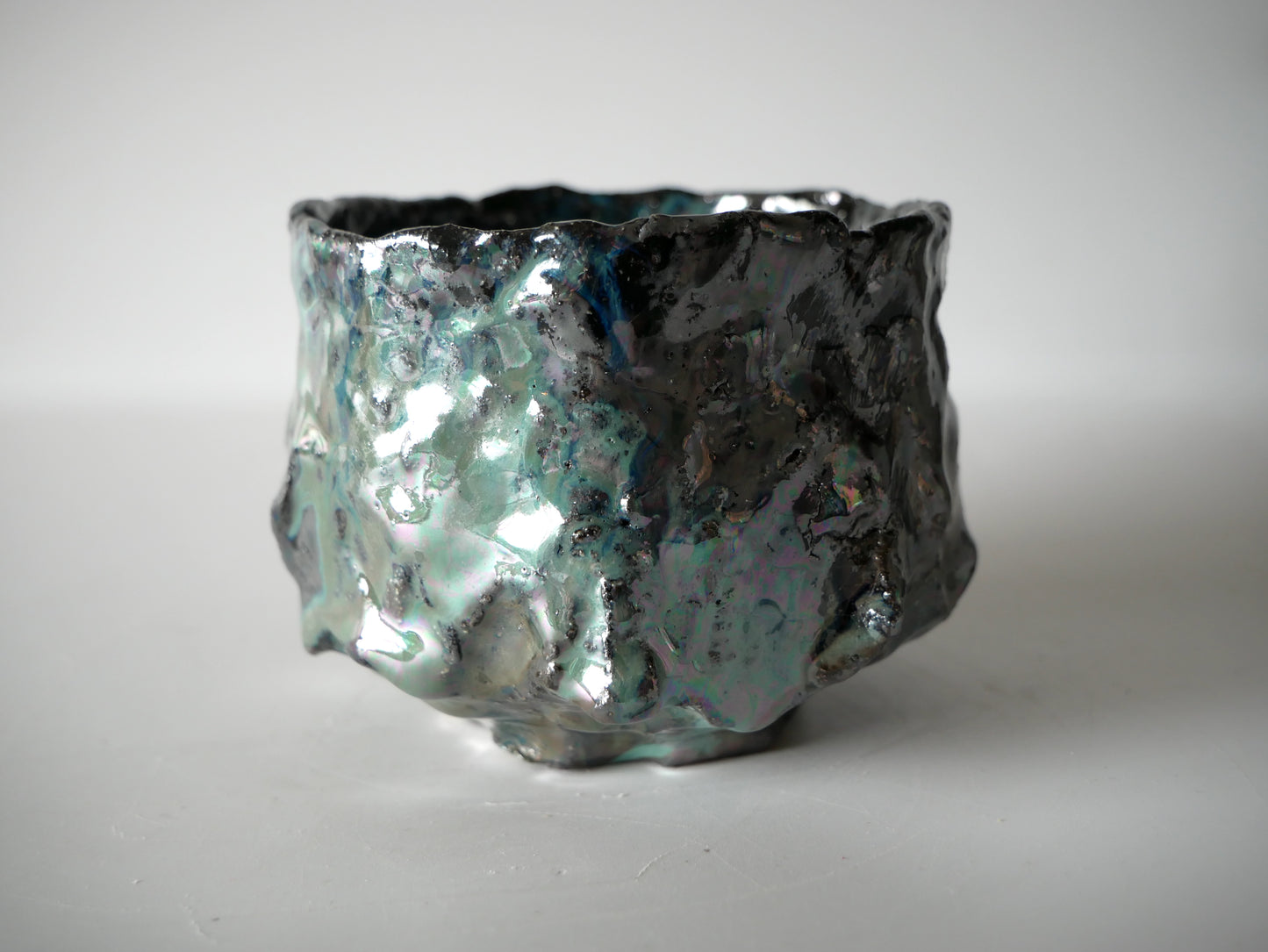 KIMURA Takashi [20. Tea bowl, celadon glaze]