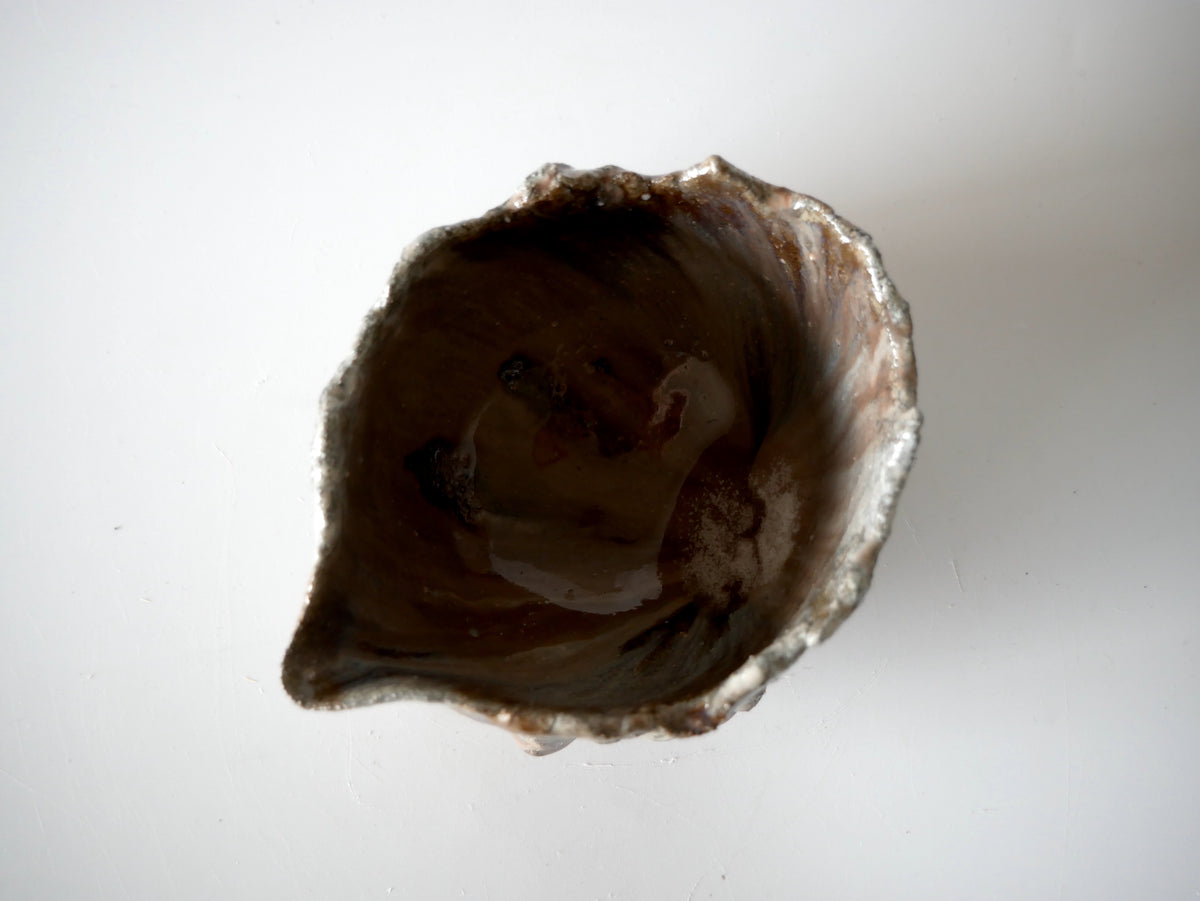 Takafumi Kimura [046. White-glazed Katakuchi Bowl (Brown)]