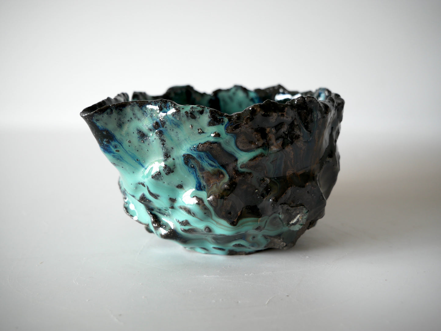 Takashi Kimura [41. Green glazed katakuchi bowl]