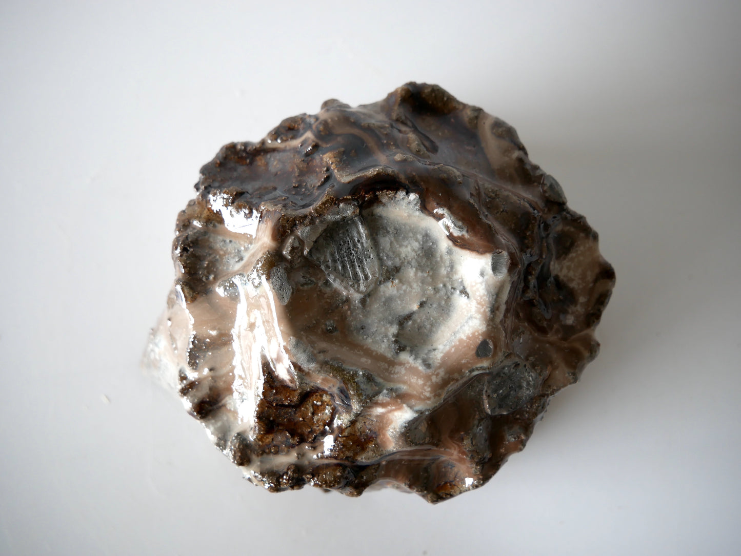 Takashi Kimura [45. White-glazed Katakuchi (brown) ]