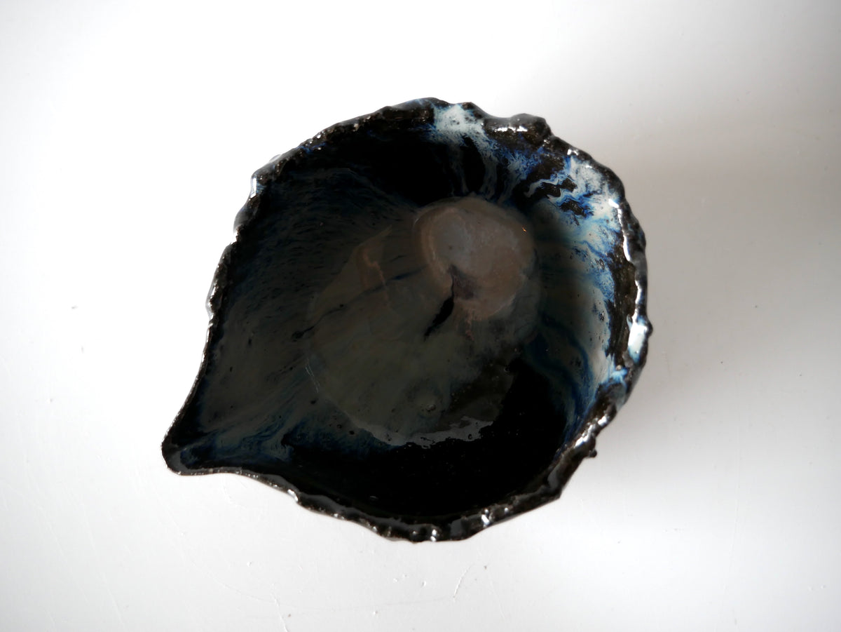 Takashi Kimura [039. Ash-Glazed Spouted Bowl]