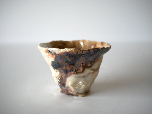 Kimura Takashi [124. White Glaze Iridescent Sake Cup]