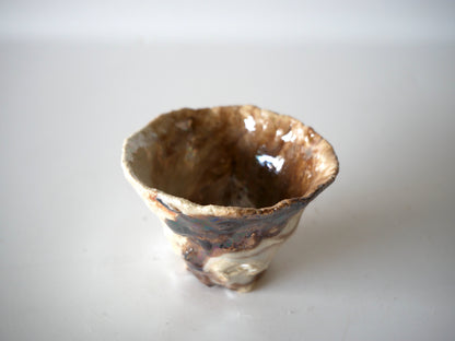 Kimura Takashi [124. White Glaze Iridescent Sake Cup]