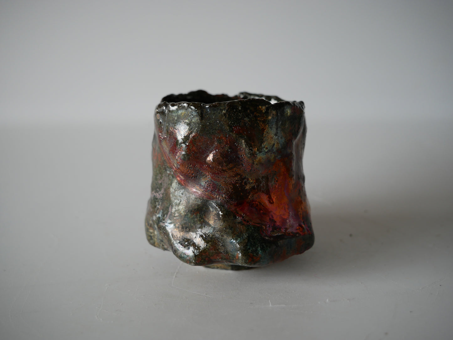 Takashi Kimura [144. Ash Glaze Hiki-de Guinomi]