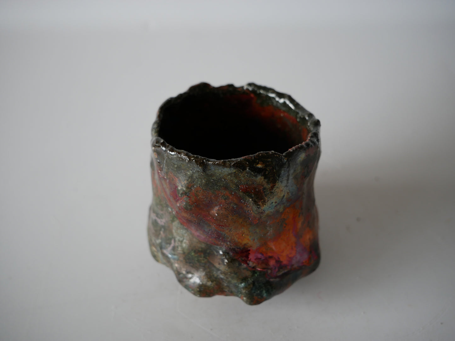 Takashi Kimura [144. Ash Glaze Hiki-de Guinomi]