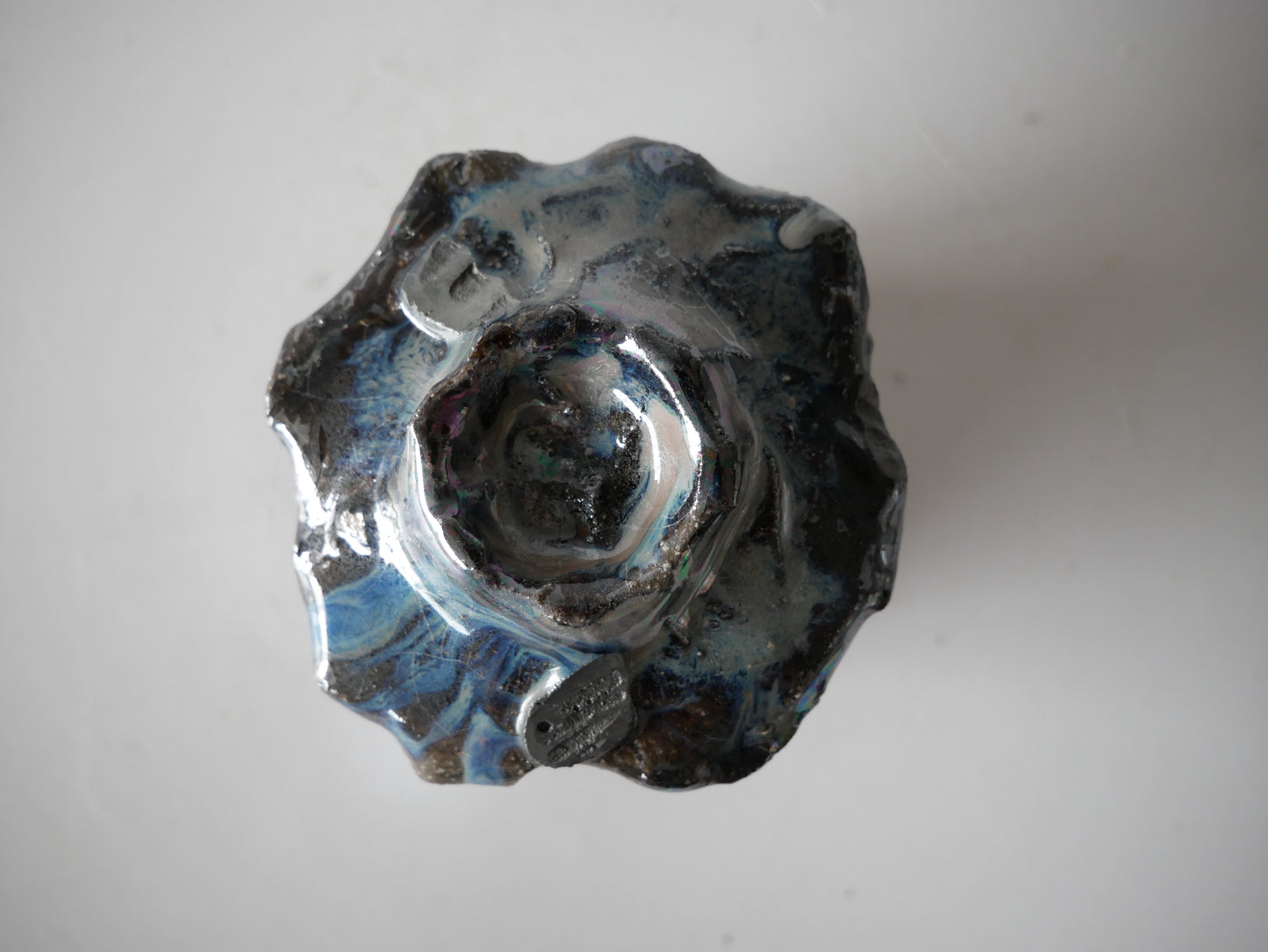 Takashi Kimura [142. Ash Glaze Luster Guinomi Sake Cup]