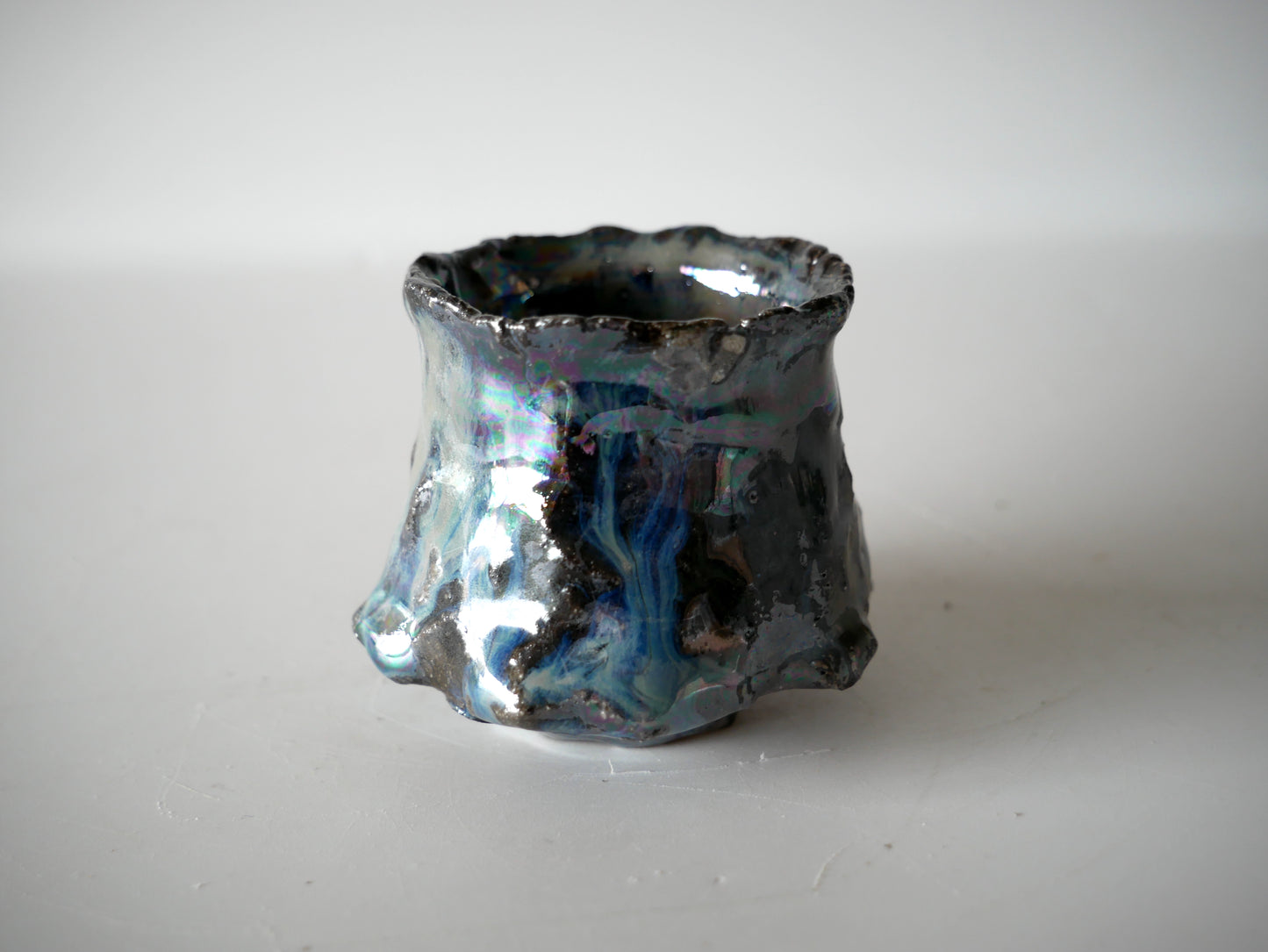 Takashi Kimura [142. Ash Glaze Luster Guinomi Sake Cup]