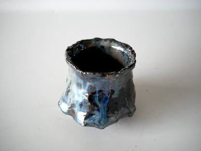 Takashi Kimura [142. Ash Glaze Luster Guinomi Sake Cup]