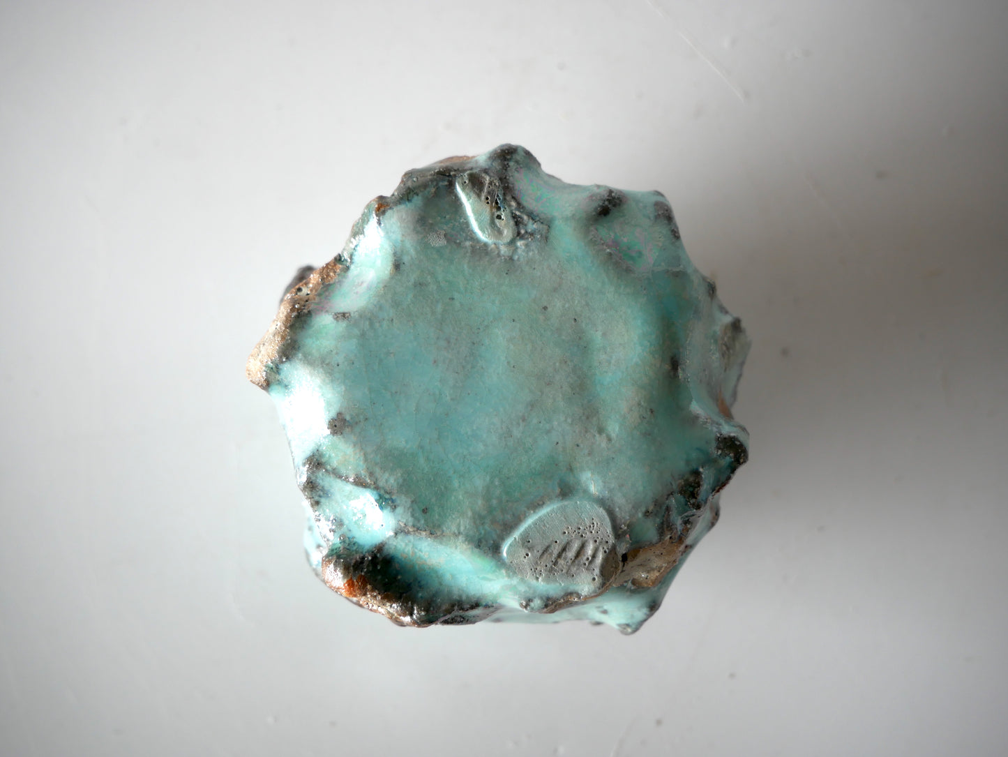 Takafumi Kimura [60. Green and white glaze with iridescent enamel - Furidashi (tea caddy for powdered tea)]