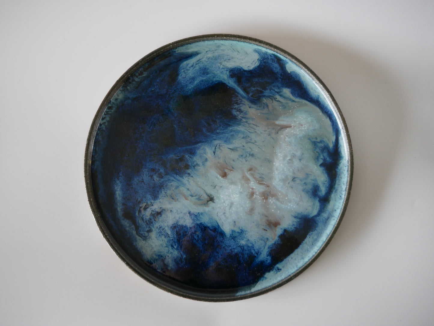 Takashi Kimura [9-b. Ash-glazed flat bowl]