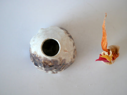 Takashi Kimura [66. White Glaze Iridescent Furidashi]