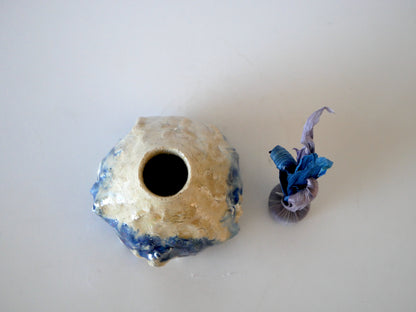 KIMURA Takafumi [56. Pale Blue and White Glaze Container with Opalescent Luster]