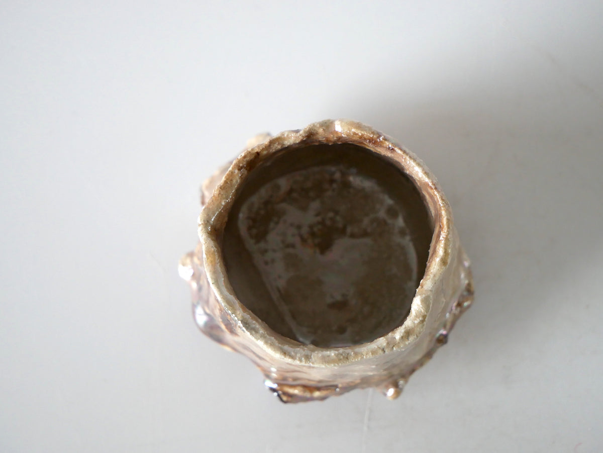 Takashi Kimura [143. White glaze luster sake cup (brown)]