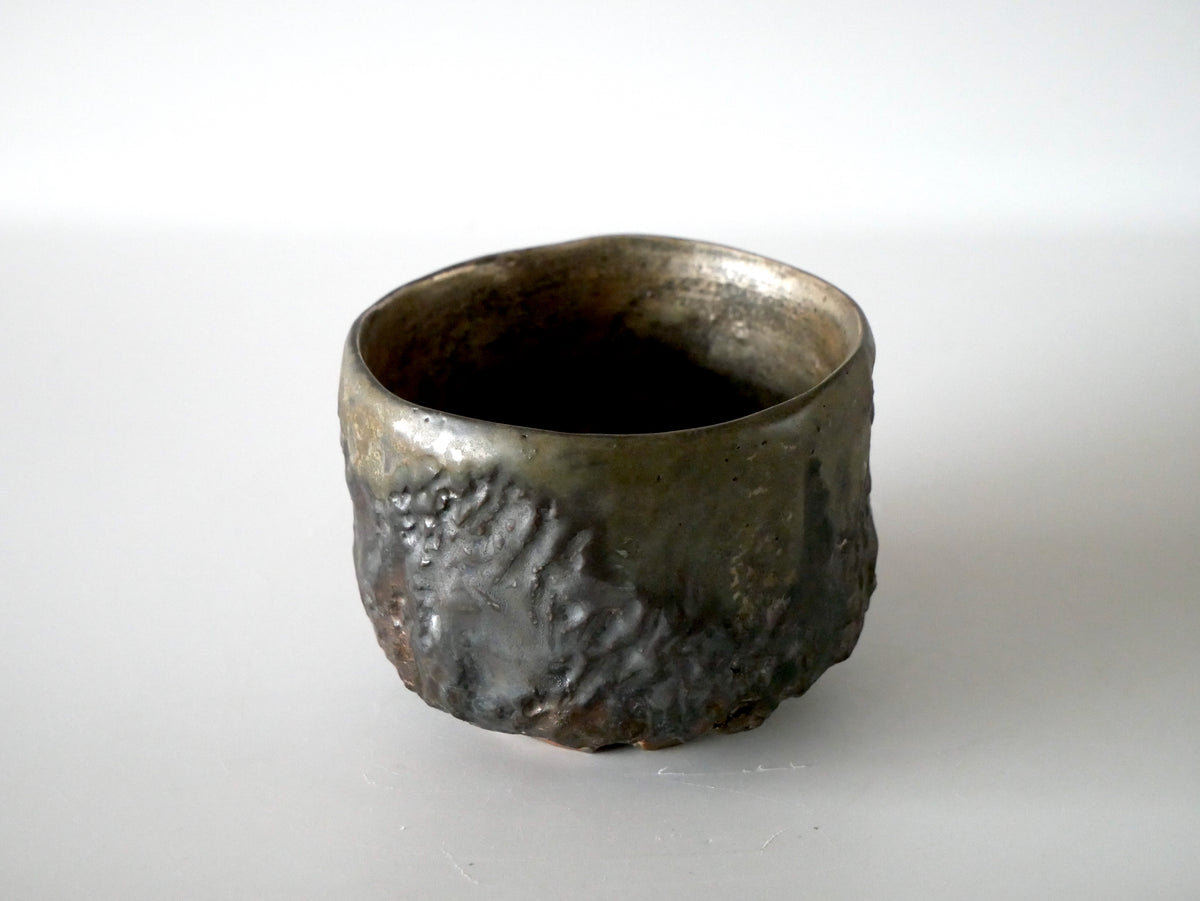 Kazue Wakabayashi [10. Silver Urushi-Sai Yohen Chawan]