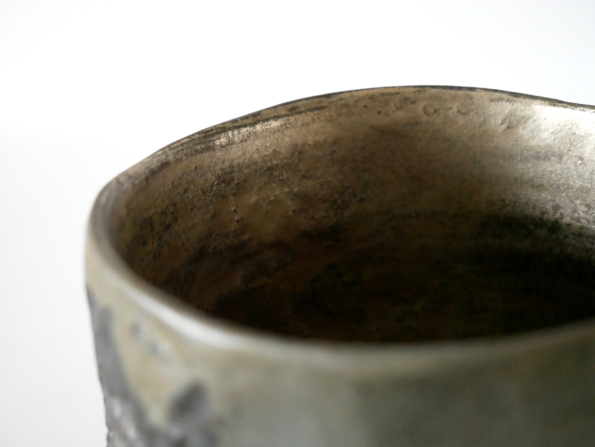 Kazue Wakabayashi [10. Silver Urushi-Sai Yohen Chawan]
