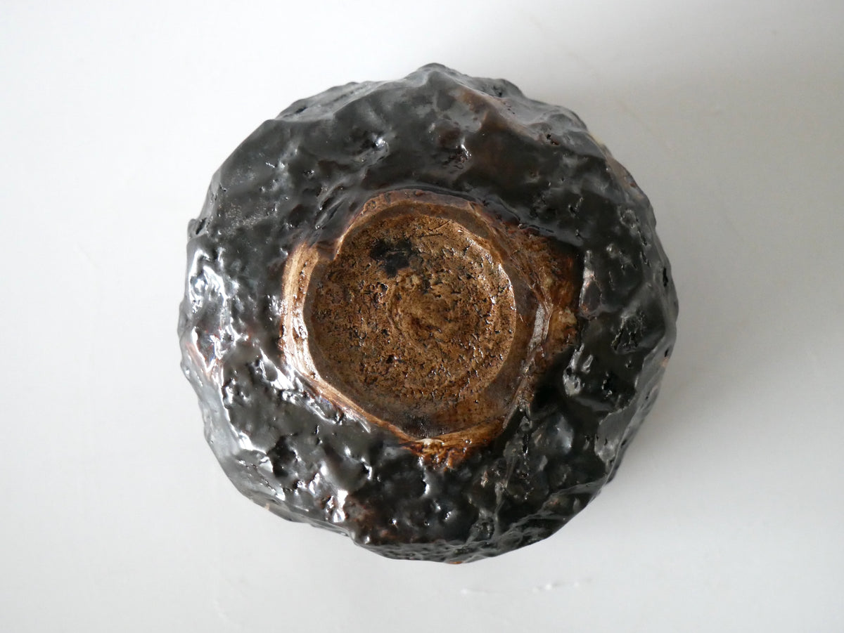WAKABAYASHI Kazue [09. Silver-Glazed Changing Tea Bowl]