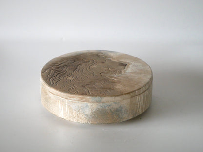 KAZUE WAKABAYASHI [21. Silver Lacquer-Glazed Ceramic Box (Leo)]