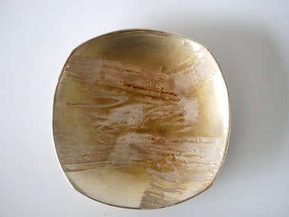 Kazue Wakabayashi [23. Silver Urushi Plate]