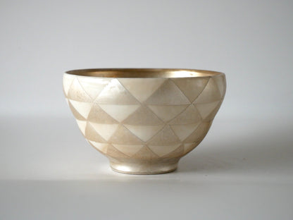 Wakabayashi Kazue [02. Silver Urushi-sai Rinmon Tea Bowl]
