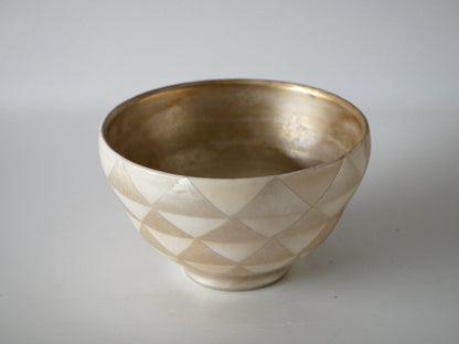 Wakabayashi Kazue [02. Silver Urushi-sai Rinmon Tea Bowl]