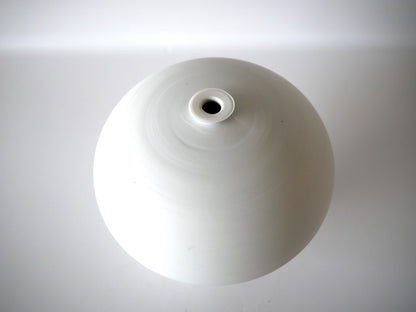 Naotsugu Yoshida [08-05. Flower Vase]