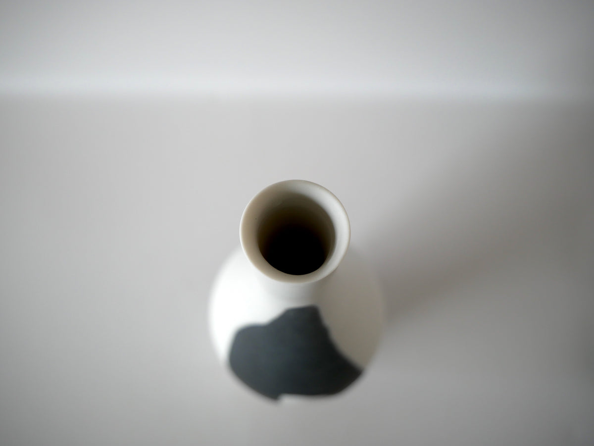 Naotsugu Yoshida [08-12. Flower Vase]