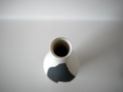 Naotsugu Yoshida [08-12. Flower Vase]